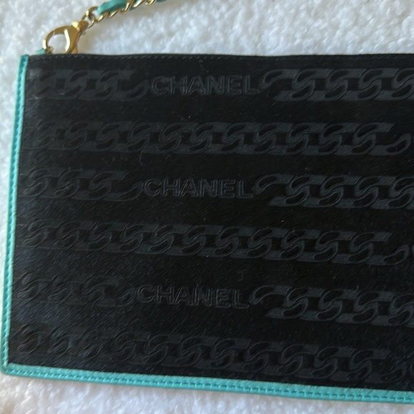 Chanel bag - Picture 2 of 5